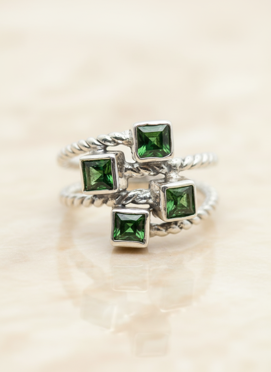 Green Quartz Cluster Byron Ring RA009