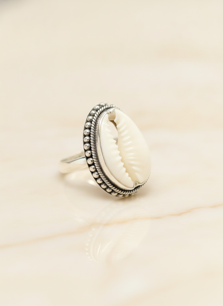 Cowrie Shell Beaded Byron Ring RS060