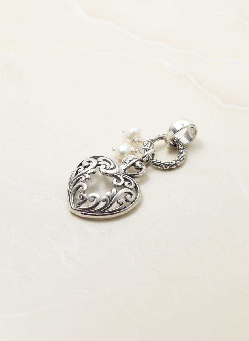 Filigree Heart Byron Pendant PP095