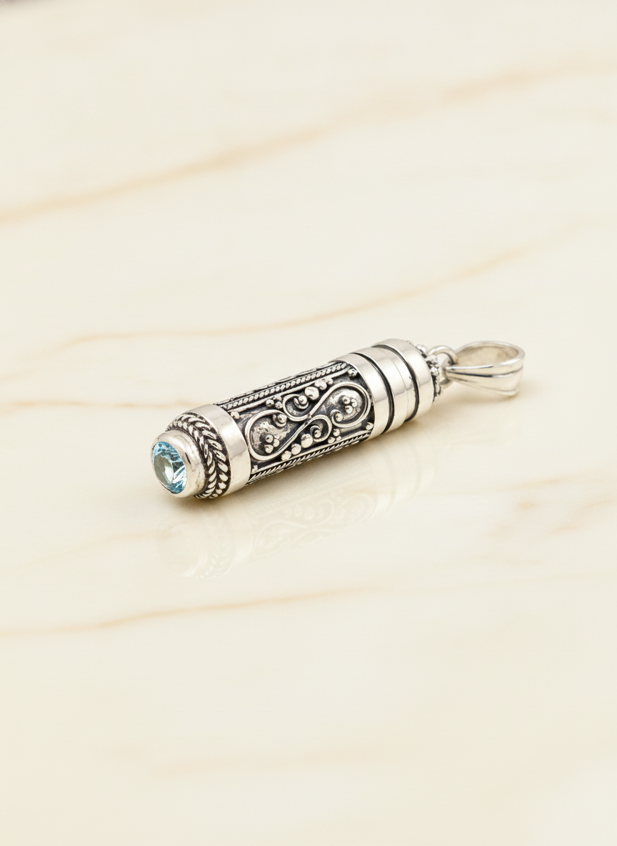 Blue Topaz Keepsake Box Byron Pendant PB012