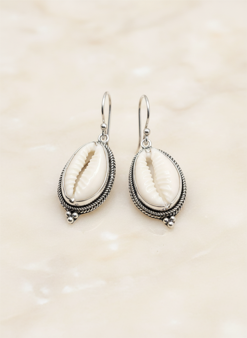 Cowrie Shell Beaded Byron Earrings ES215